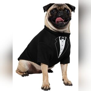 Dog Or Cat Tuxedo T-Shirt Size S